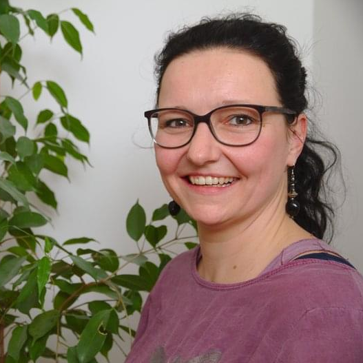 Hebamme Eveline Binder